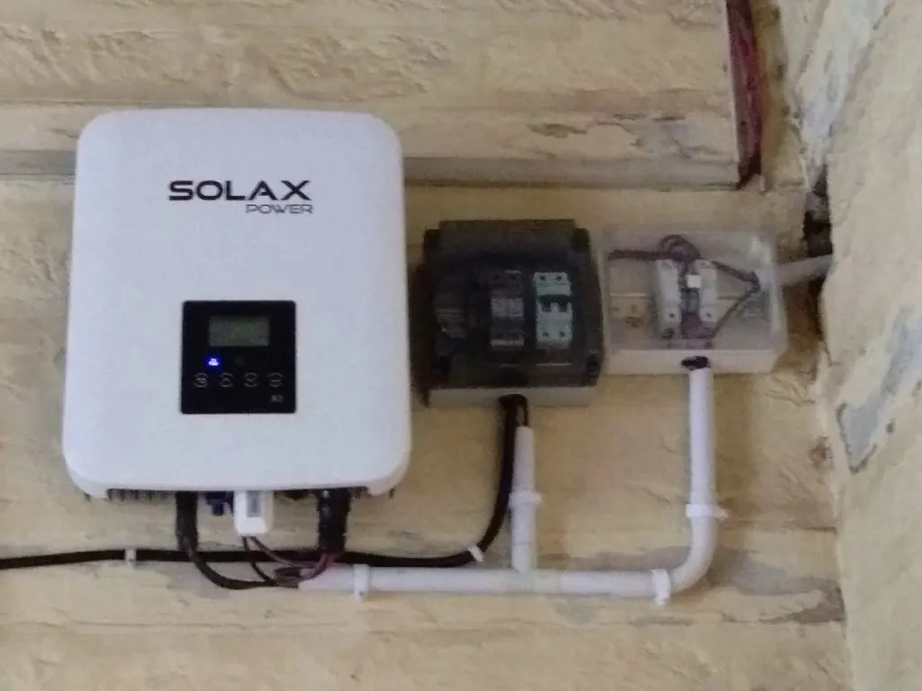 SolaX inverter and DCDB installed at a solar site